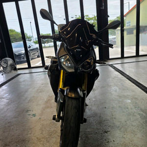 스포츠바이크 이미지