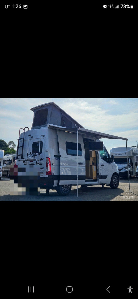 르노마스터 나인팝업 캠핑카 이미지