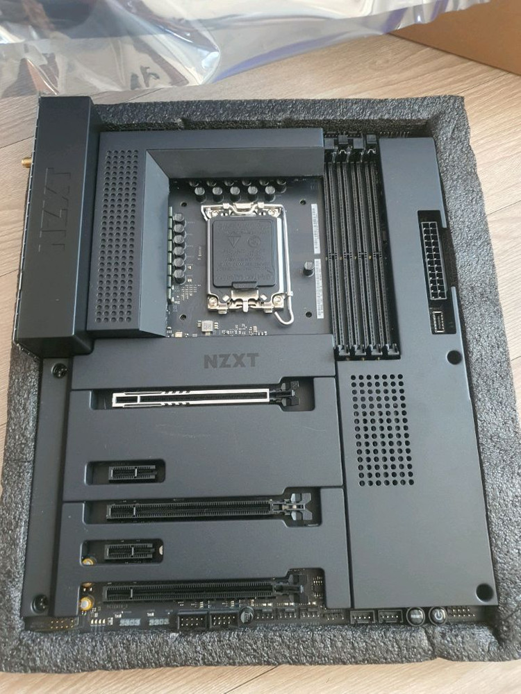 nzxt n7 z790 메인보드,마닉 ICEROCK MLD-420 수냉쿨러 이미지