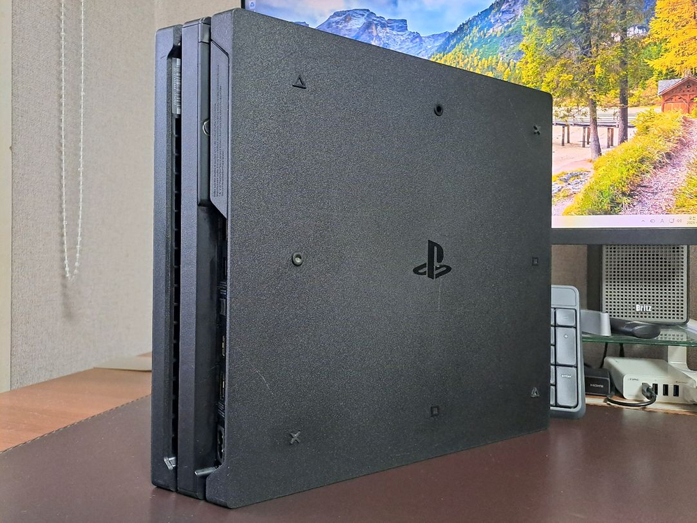 PS4 플스4 프로 7218C (10.71) 2TB 본체 단품 이미지