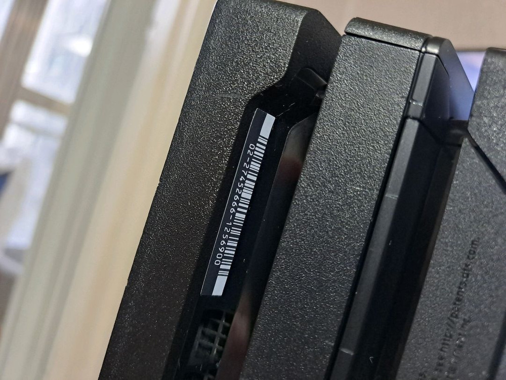 PS4 플스4 프로 7218C (10.71) 2TB 본체 단품 이미지