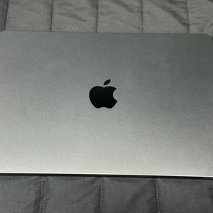 맥북에어m2 13인치 8/256GB 이미지