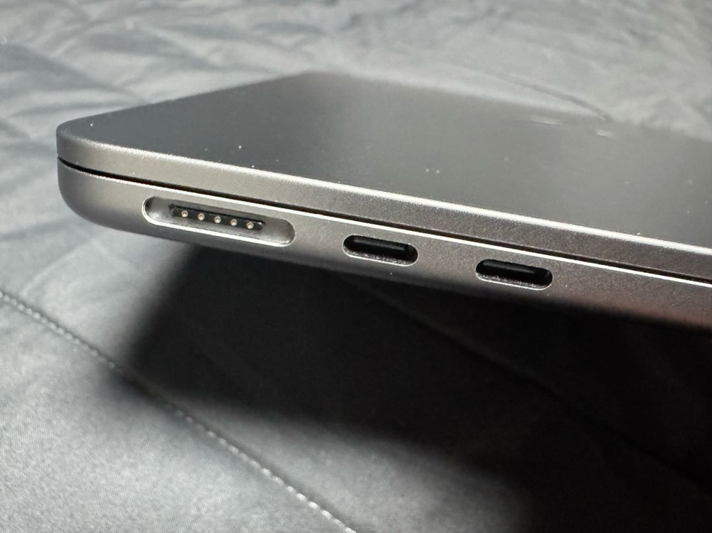 맥북에어m2 13인치 8/256GB 이미지