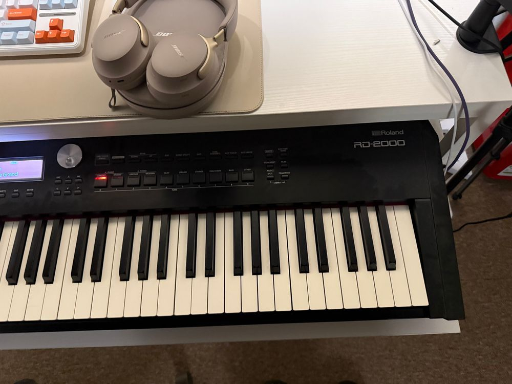First Roland Rd Silver 롤랜드 Roland RD-2000 (중고) 판매 | 중고나라 - 안심되는 중고거래