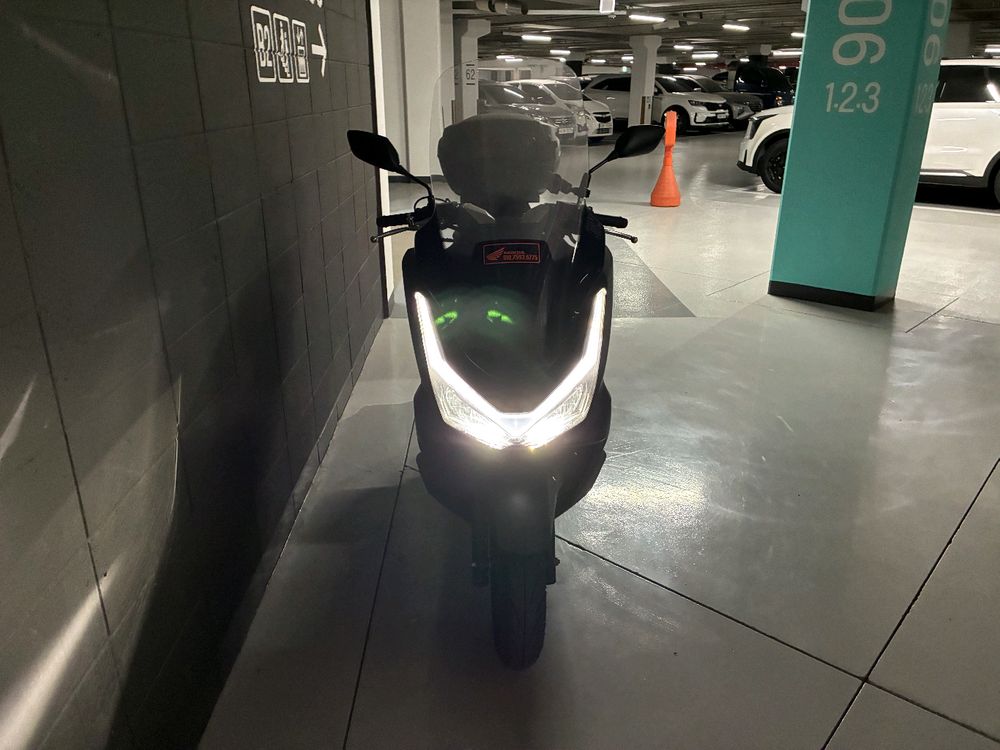 PCX 125 25년식 판매합니다. 이미지