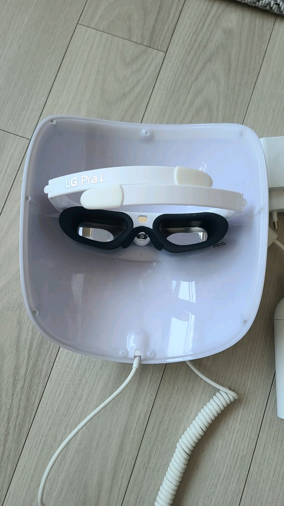 LG 프라엘 더마 LED 마스크 이미지