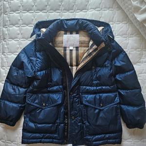 버버리 키즈 패딩 8Y 네이비 이미지