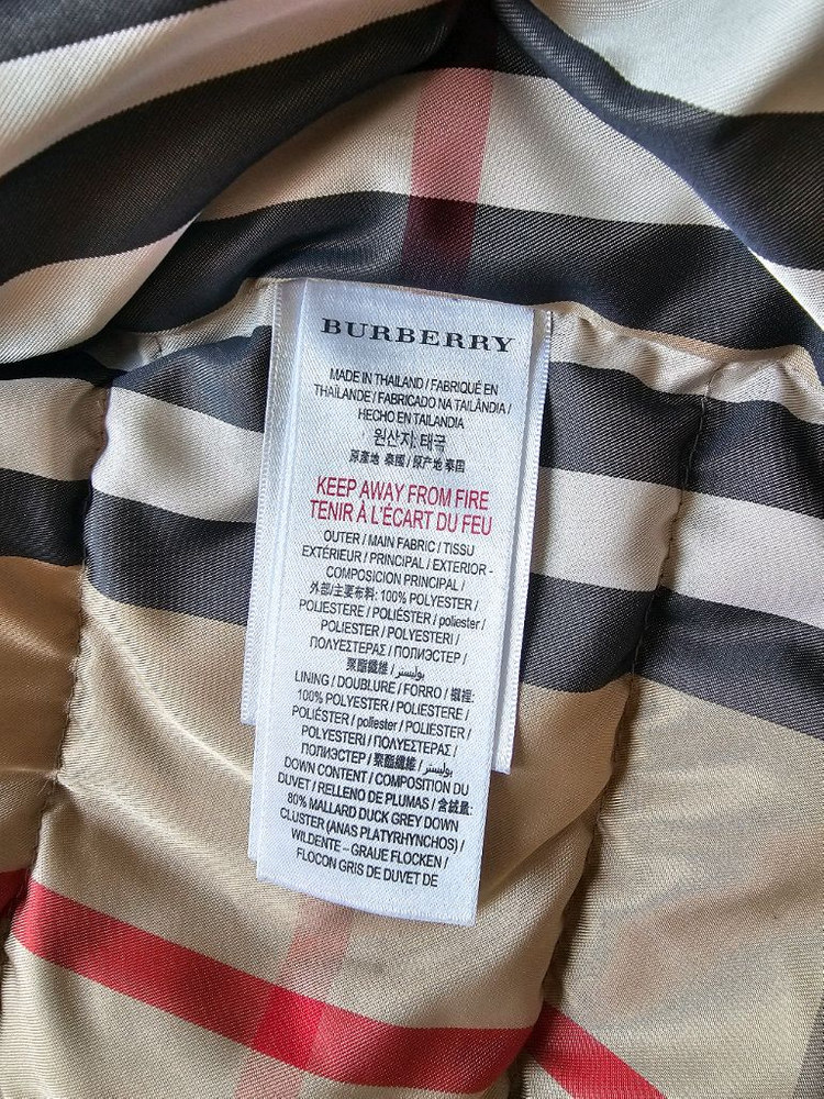 버버리 키즈 패딩 8Y 네이비 이미지