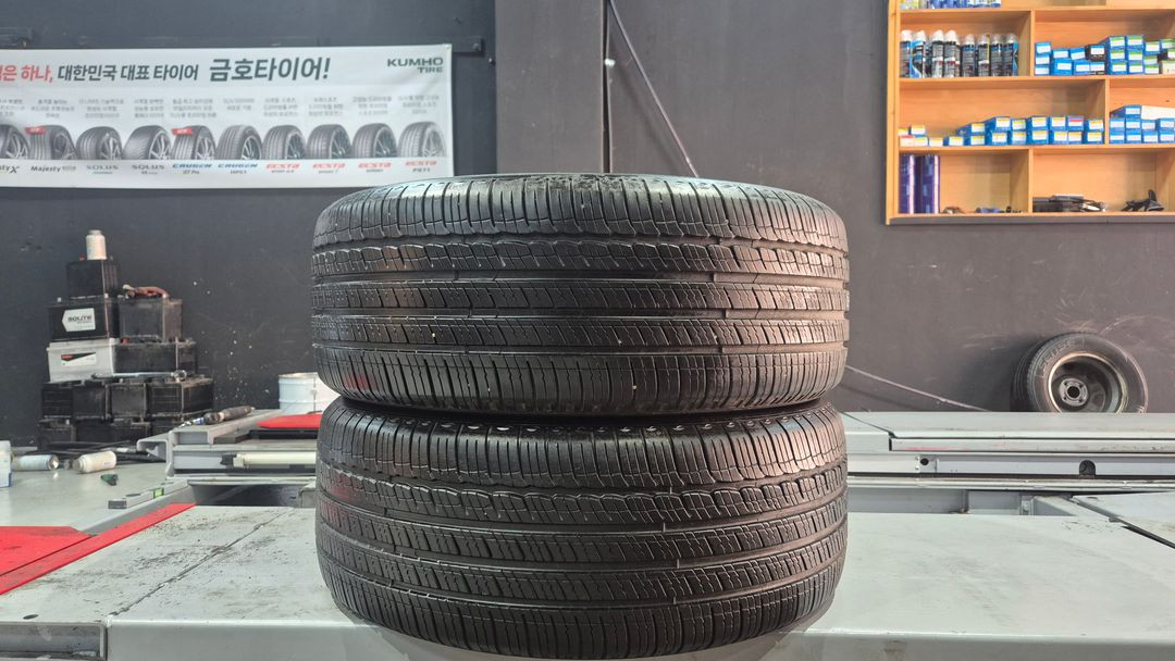 중고 타이어 245 50 20 미쉐린 프라이머시투어AS 2455020 이미지