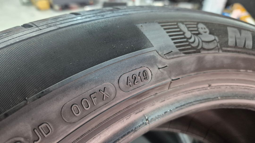 중고 타이어 245 50 20 미쉐린 프라이머시투어AS 2455020 이미지