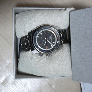 오토매틱 시계 이미지