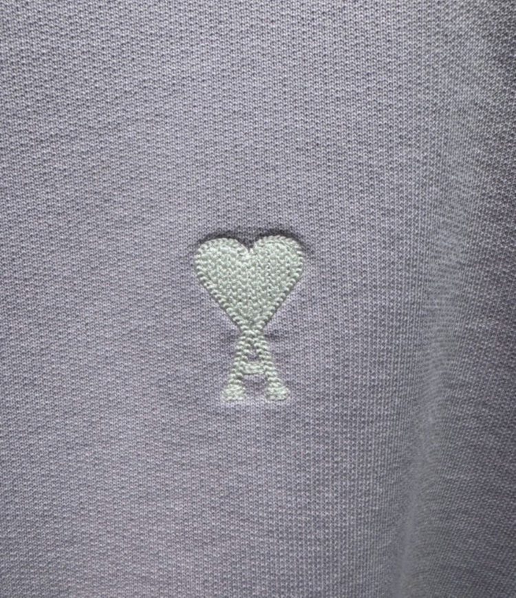 (새상품)봄용 아미 하트 자수 스웨트 셔츠 라일락색상,전국품절(기모X,지금입기좋은 얇은 맨투맨, 너무이쁨 ,득템가) 이미지