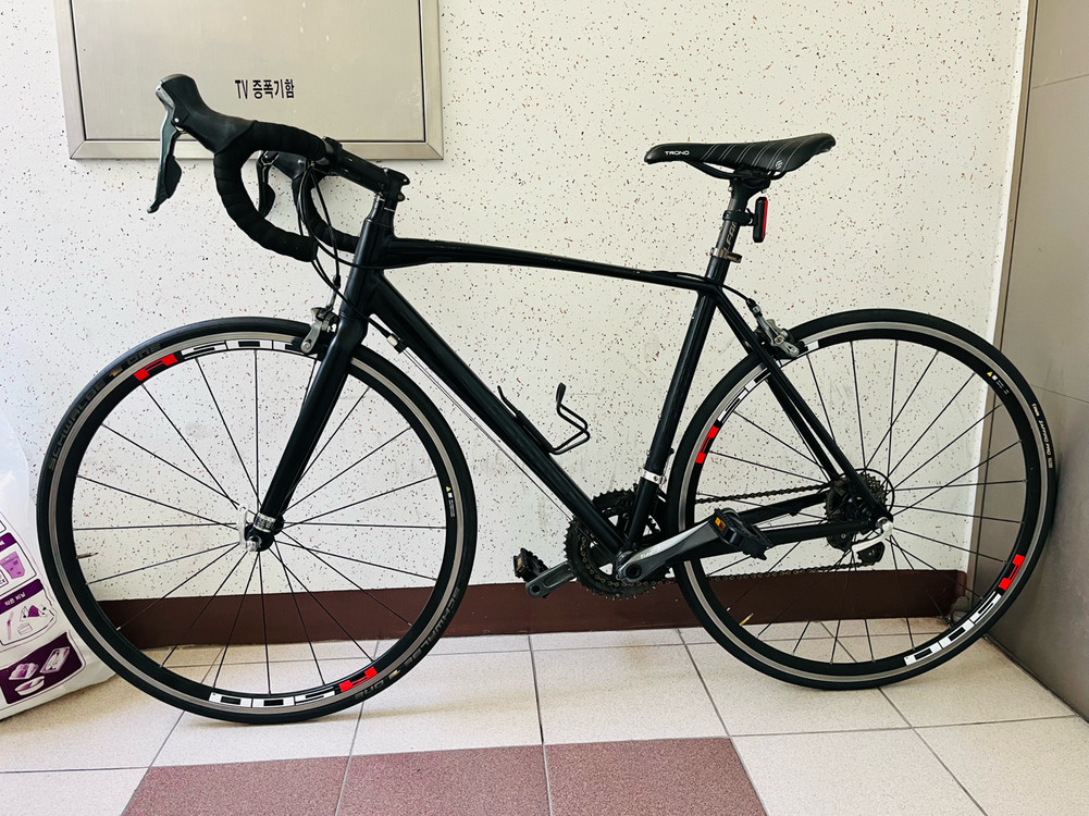 최신형 시마노구동계 로드자전거 처분합니다. (메리다, 엘파마, 첼로) 이미지