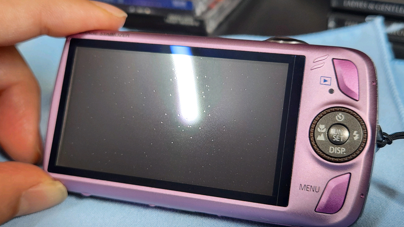 캐논 IXUS 200 is 익서스 200 is 빈티지 핑크색 디카 이미지