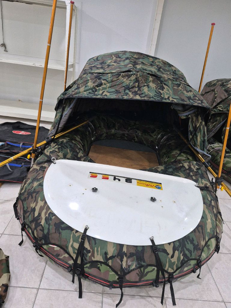 비바 수퍼탱크 310 풀세트 낚시보트 가이드모터장착 1회사용 상태 굿 넉넉한 공간과 안정감 이미지