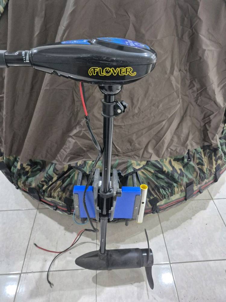 비바 수퍼탱크 310 풀세트 낚시보트 가이드모터장착 1회사용 상태 굿 넉넉한 공간과 안정감 이미지