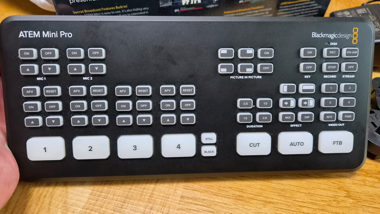 블랙매직 아템미니 프로 스위처 팔아요 이미지