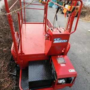 특A급 고소작업차 초특가 판매합니다SW-HC200 궤도형 고소작업차Mitsubishi 10HP 엔진이 장착되어 있습 이미지