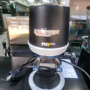 커피원두 자동 템핑기 이미지