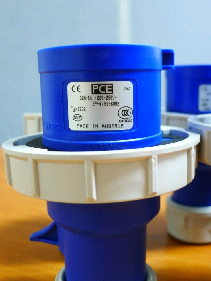 14개 옥외용 방수플러그, 방수콘센트 Walther, PCE, 독일제 오스트리아 이미지