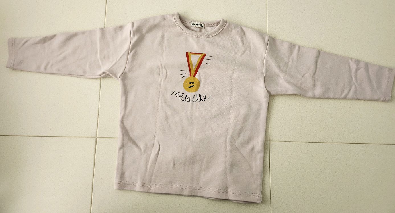 리미떼두두 디자인 포인트 탑 오트밀 L(110) 이미지