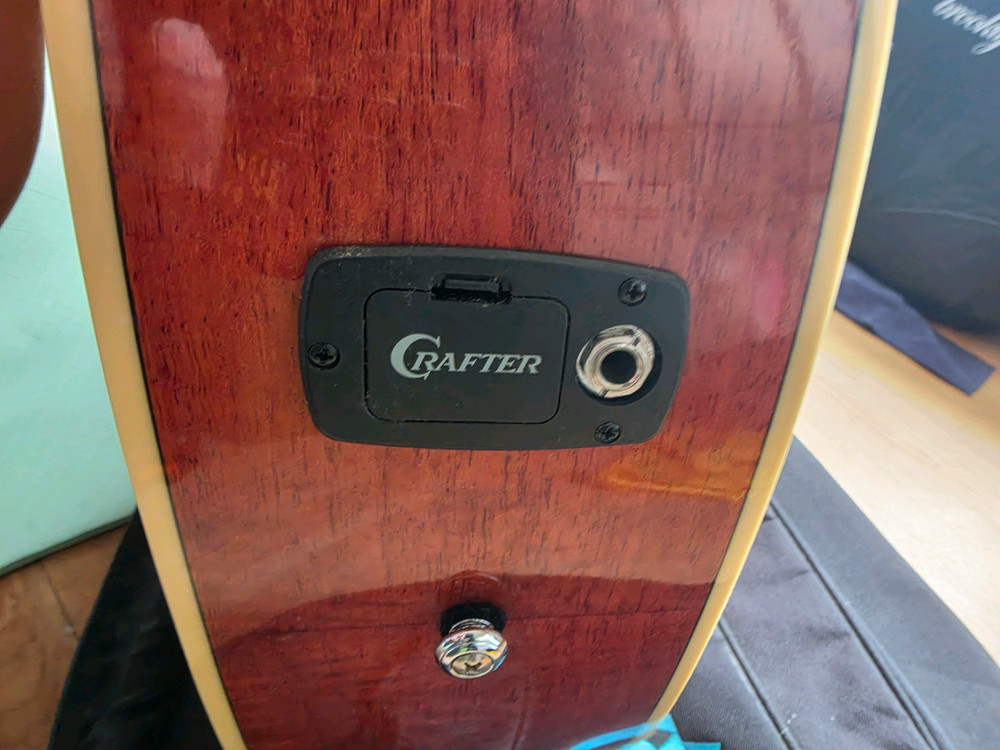 크래프터 STAGE55 PLUS 팝니다 통기타 이미지