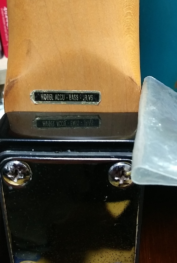 베이스기타 이미지