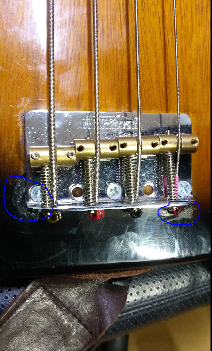 베이스기타 이미지