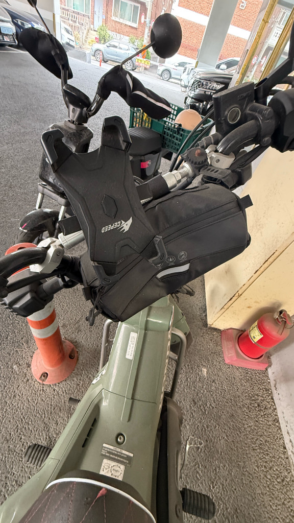 헌터커브(CT 125) 25년식 300키로대. 거의 새것! 이미지