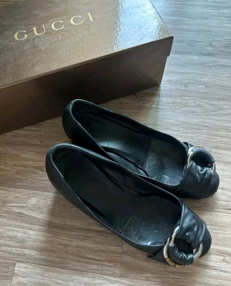 정품 구찌 홀터넥 플랫슈즈 235사이즈 이미지