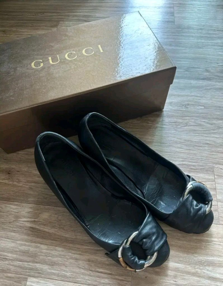 정품 구찌 홀터넥 플랫슈즈 235사이즈 이미지