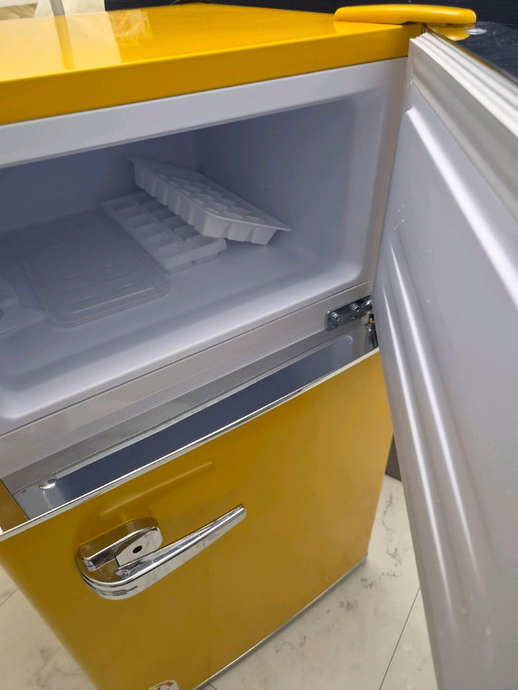 미니 냉장고 이미지