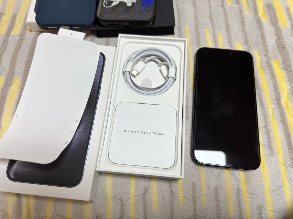 아이폰15프로맥스 블루티타늄512 미국판 팔아요 이미지