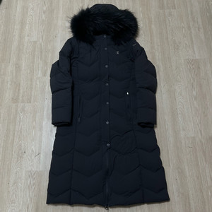 와이드앵글 여성 골프웨어 라쿤퍼 후드 구스다운 롱패딩 M/95 이미지