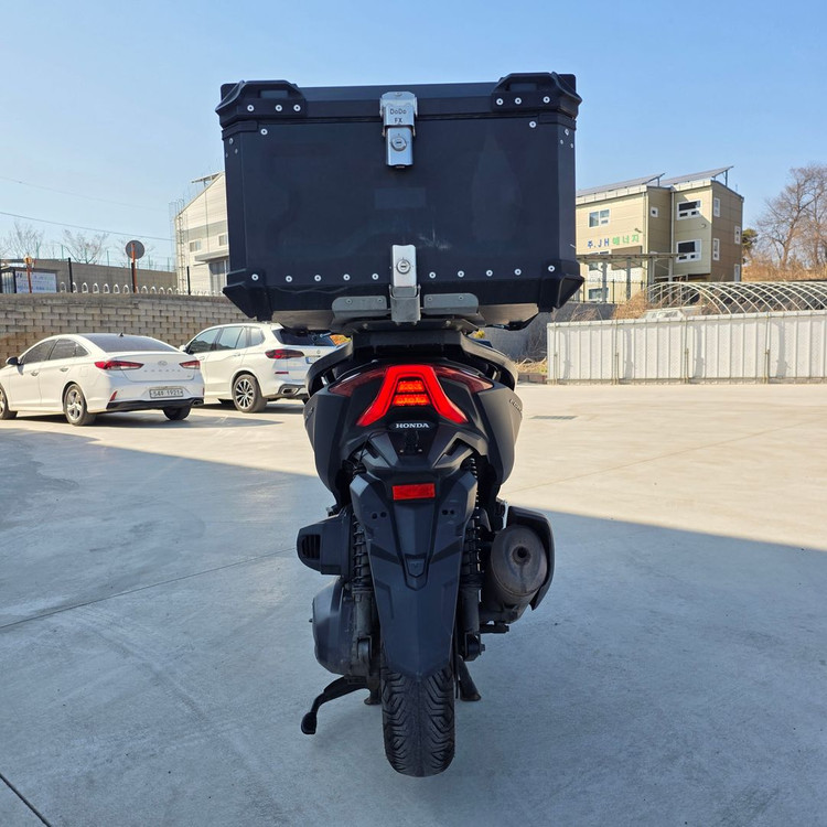 혼다 포르자350 23년 4만 배달세팅완 바이크 판매합니다. 이미지