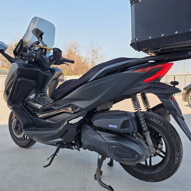 혼다 포르자350 23년 4만 배달세팅완 바이크 판매합니다. 이미지