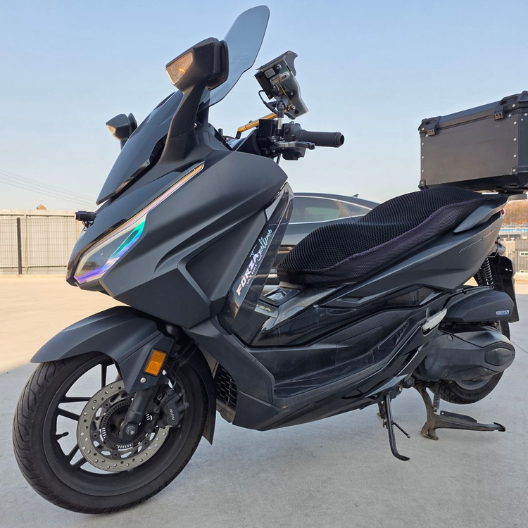 혼다 포르자350 23년 4만 배달세팅완 바이크 판매합니다. 이미지