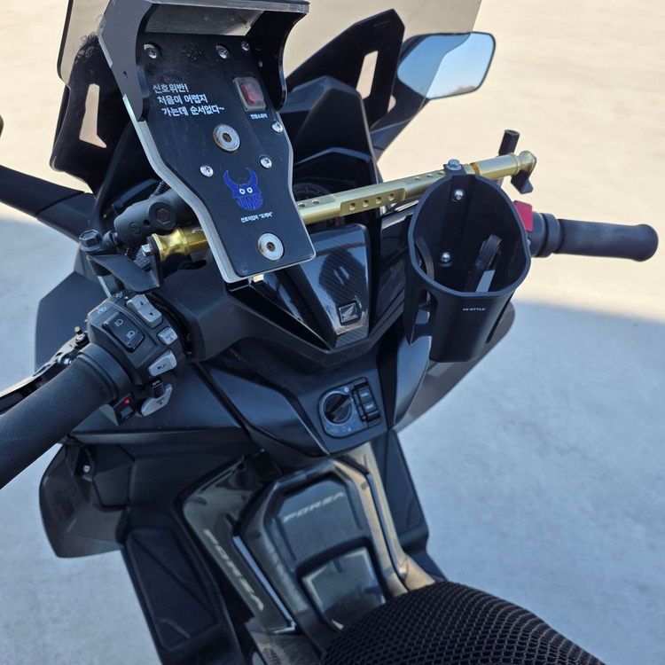 혼다 포르자350 23년 4만 배달세팅완 바이크 판매합니다. 이미지