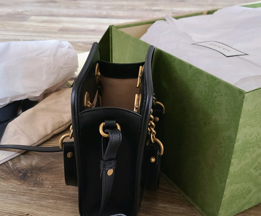 (새 상품급)구찌 마틀라세 미니 크로스백숄더백테수토호보백가방백팩구찌루이비통디올샤넬생로랑셀린느에르메스버버리로로피아나 이미지