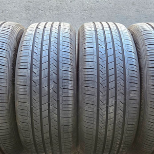 2155017 215 50 17 한국 키너지STAS 올시즌 타이어 팝니다 이미지