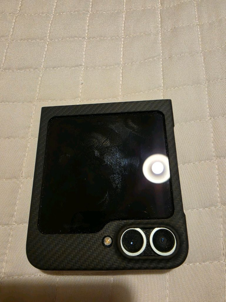 갤럭시 Z플립6 256GB+아라미드600D 이미지