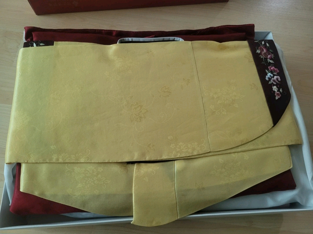 여성 한복 세트 이미지