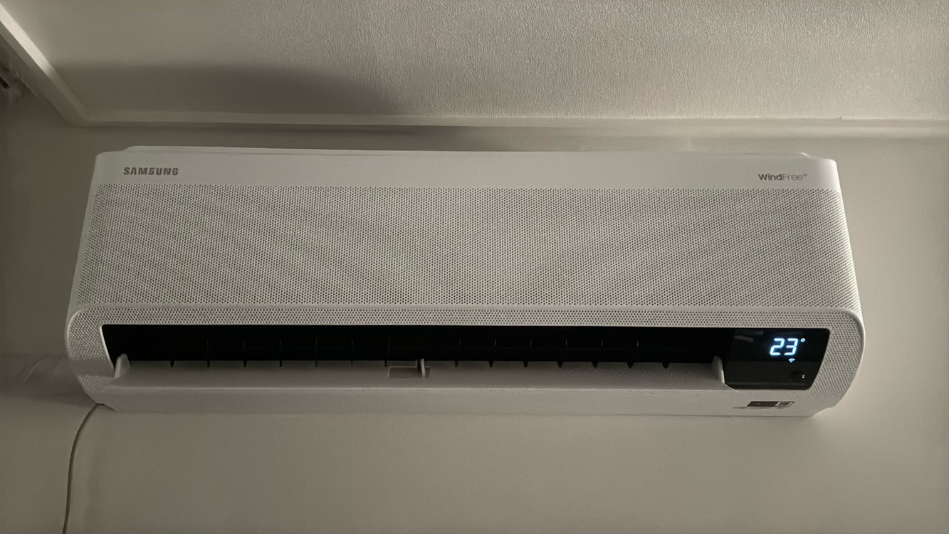 삼성전자 무풍 벽걸이 에어컨 8.9평형 AR09T9170HCT 이미지