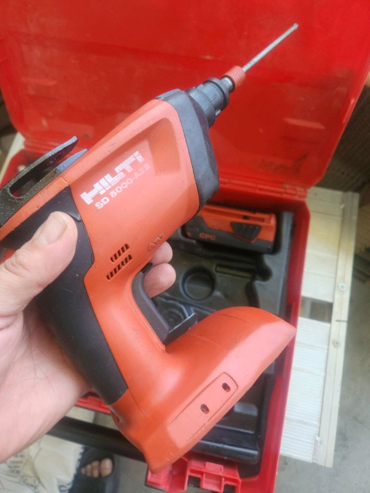 힐티매거진1세대5번 이미지