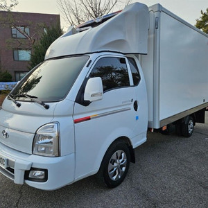 포터2 1톤롱바디 냉동탑차 이미지