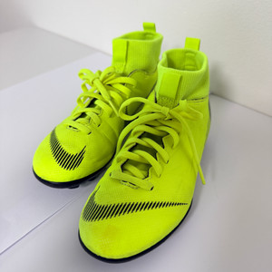 나이키 키즈 머큐리얼 축구화 205 이미지