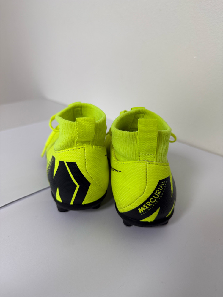 나이키 키즈 머큐리얼 축구화 205 이미지