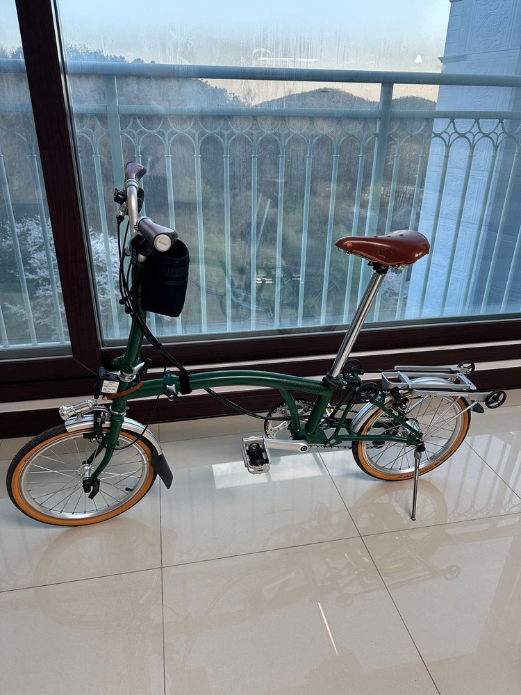 브롬톤 C라인 M6R 레이싱그린(22년식 / 23년식) 개별 및 일괄 판매합니다 이미지