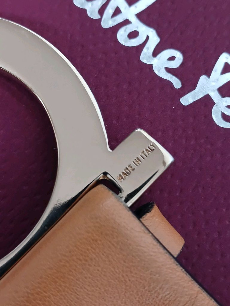 페라가모 금장 여성벨트 정품 이미지