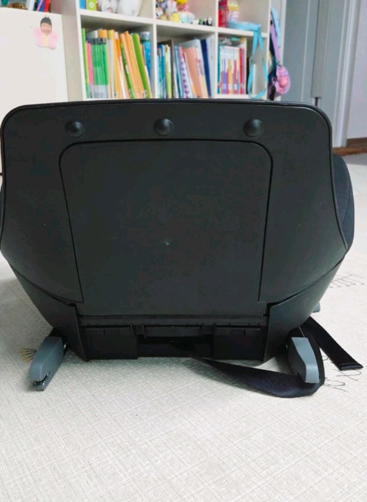 페도라 카시트 부스터 이미지